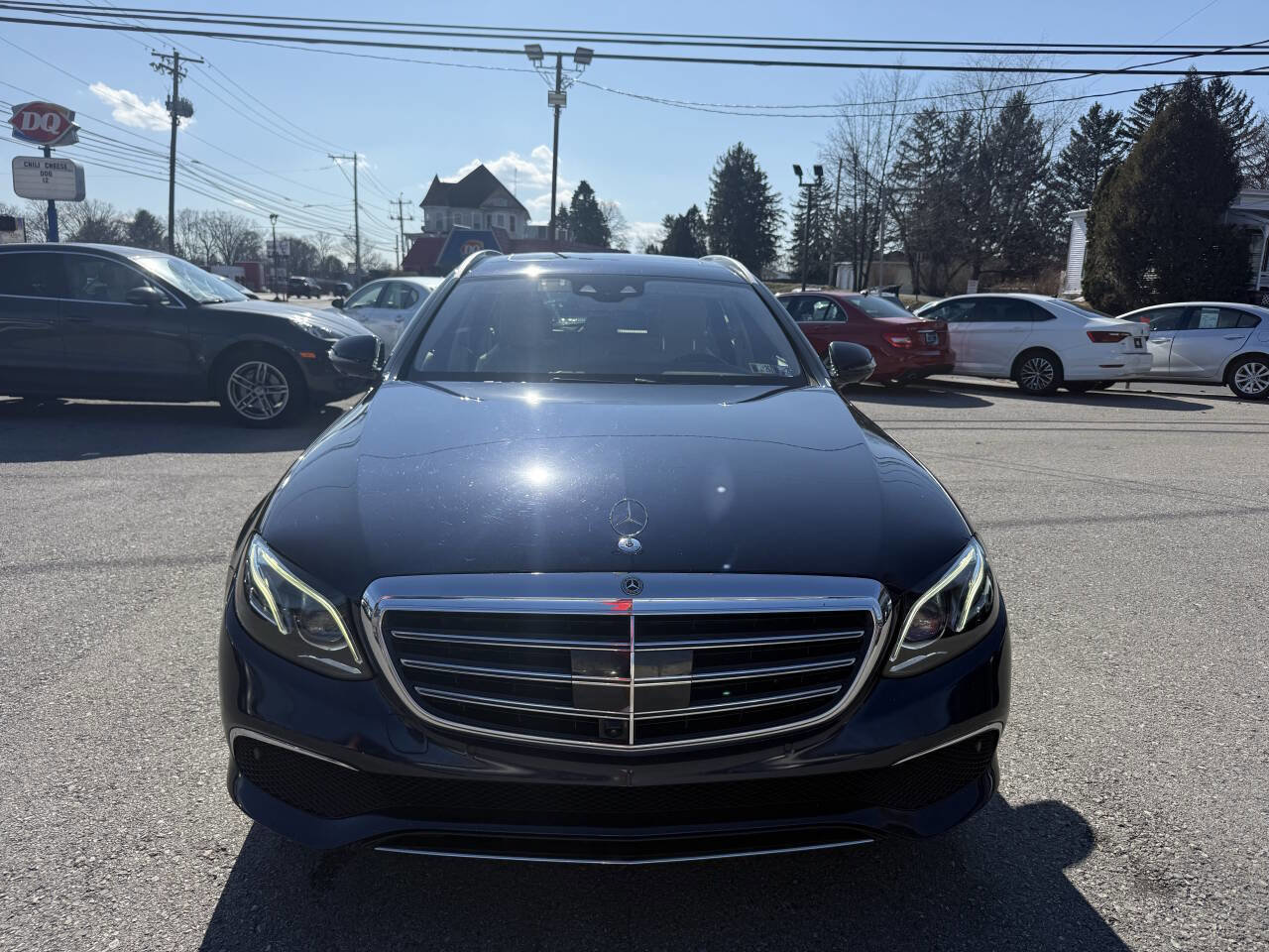 Used 2019 Mercedes-Benz E 450 4MATIC Wagon w/ Premium Package image 2