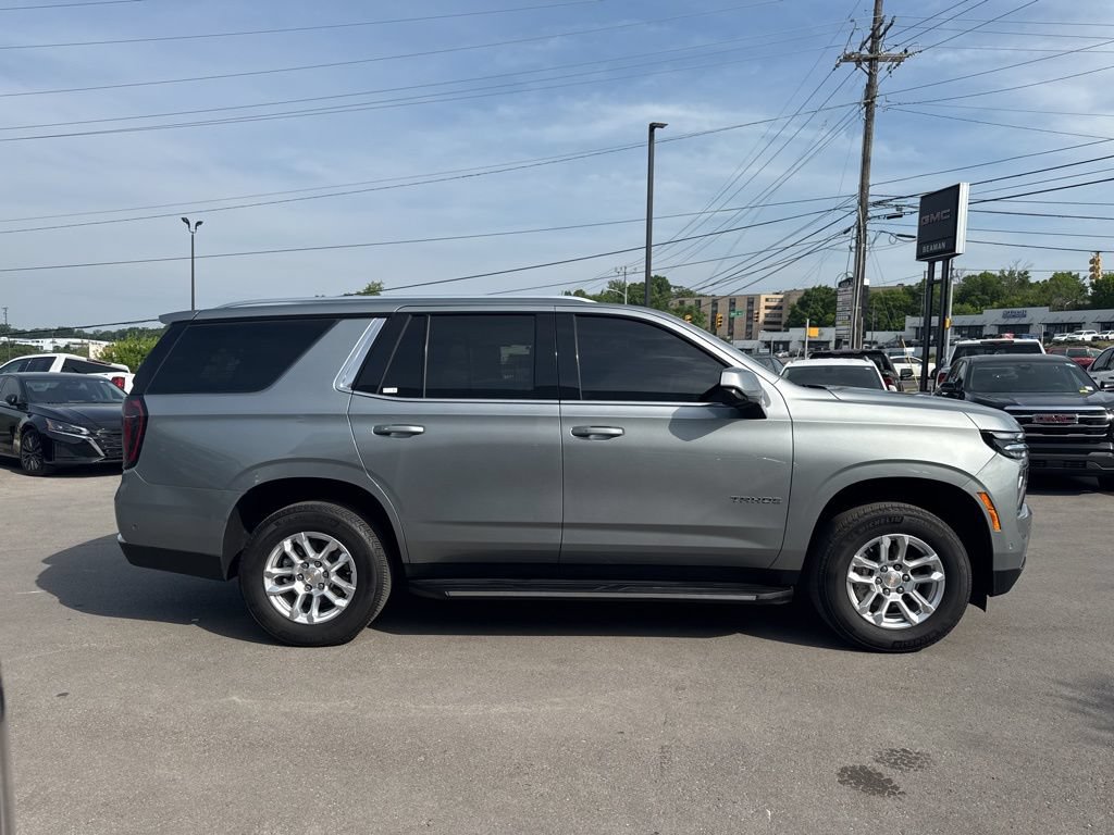 Used 2025 Chevrolet Tahoe LT AWD/4WD image 8