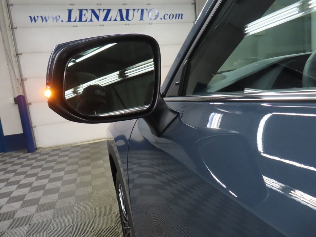 Used 2025 Toyota Grand Highlander AWD Hybrid image 71
