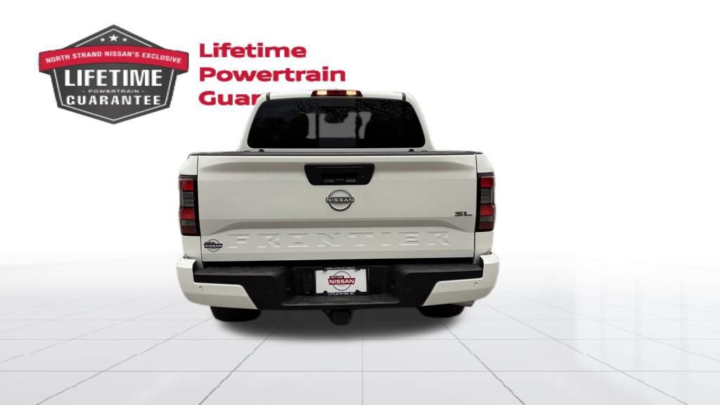 Certified 2024 Nissan Frontier SL w/ Technology Package image 4