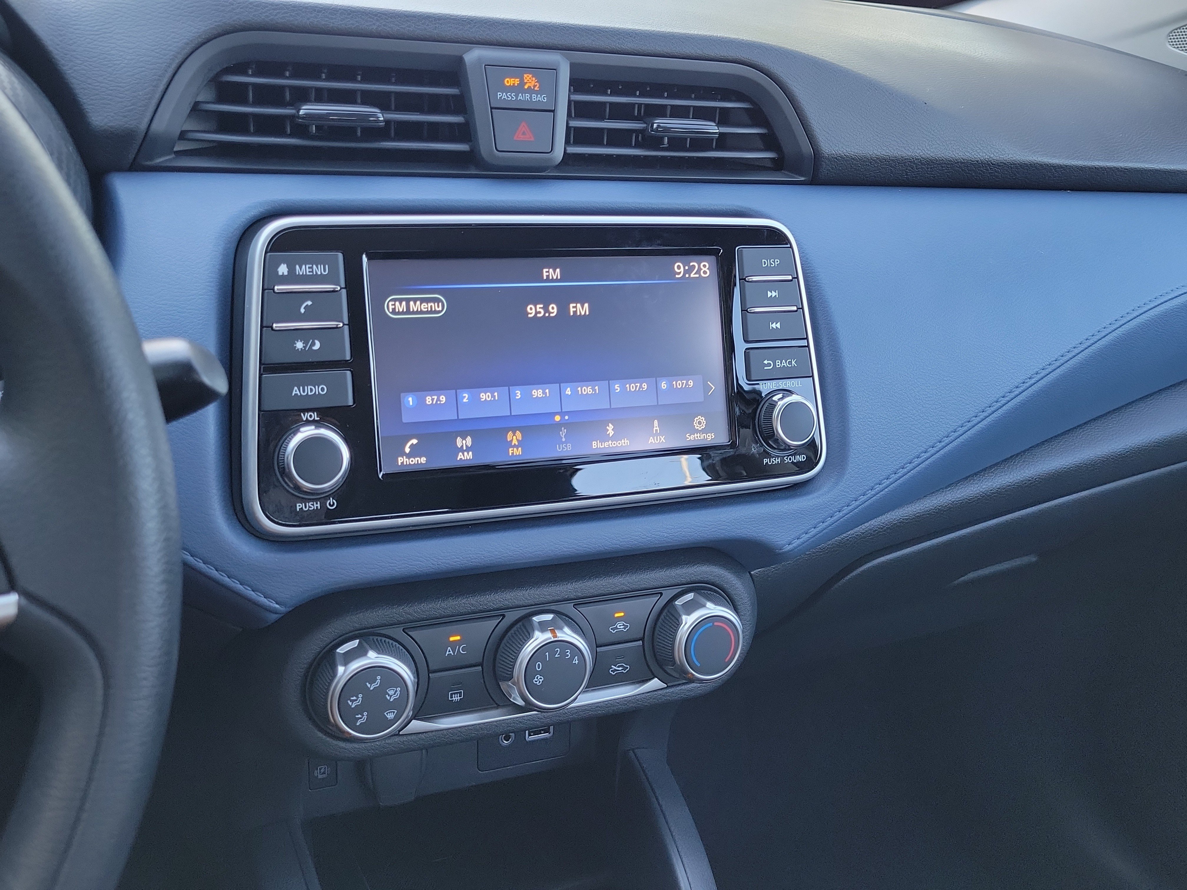 Certified 2025 Nissan Versa SV FWD image 24