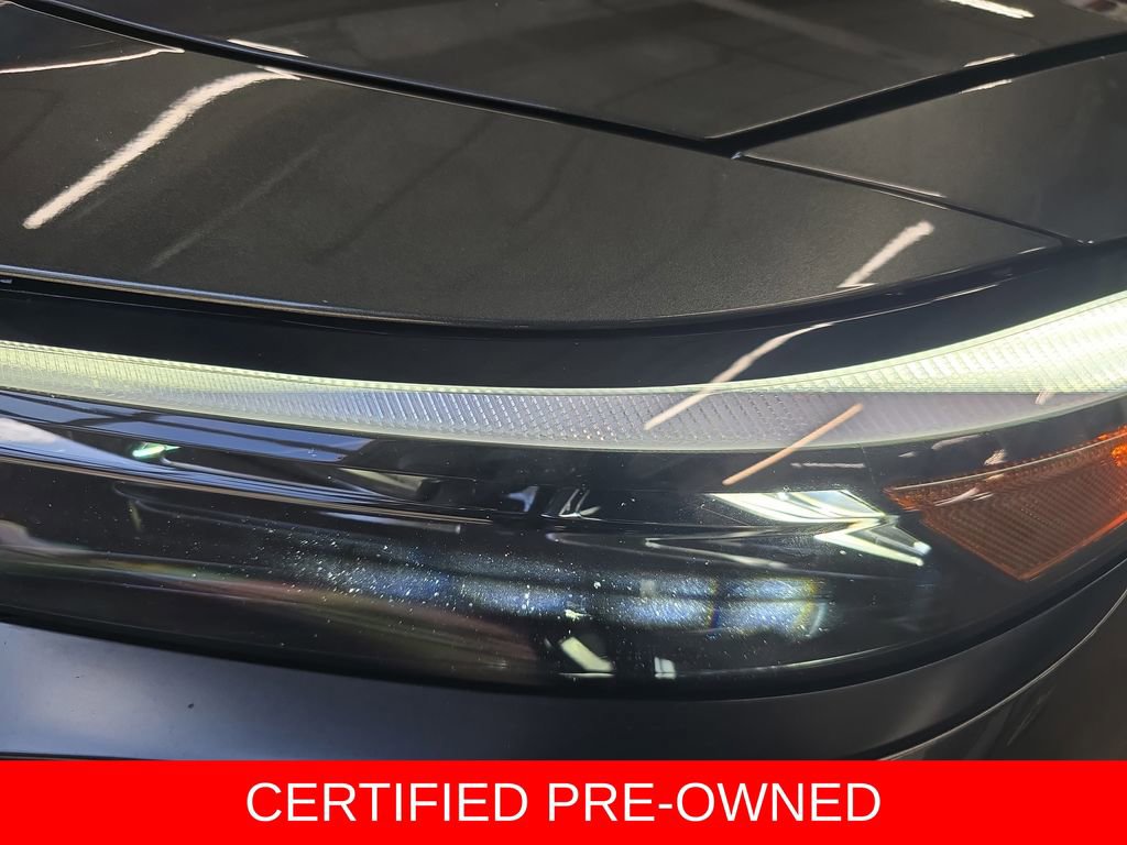 Certified 2025 Hyundai Elantra SEL w/ Cargo Package FWD image 32
