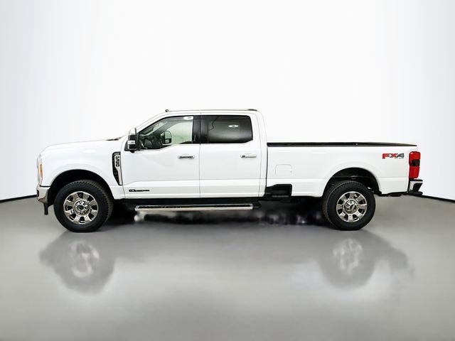 Used 2023 Ford F350 Lariat w/ Chrome Package image 4