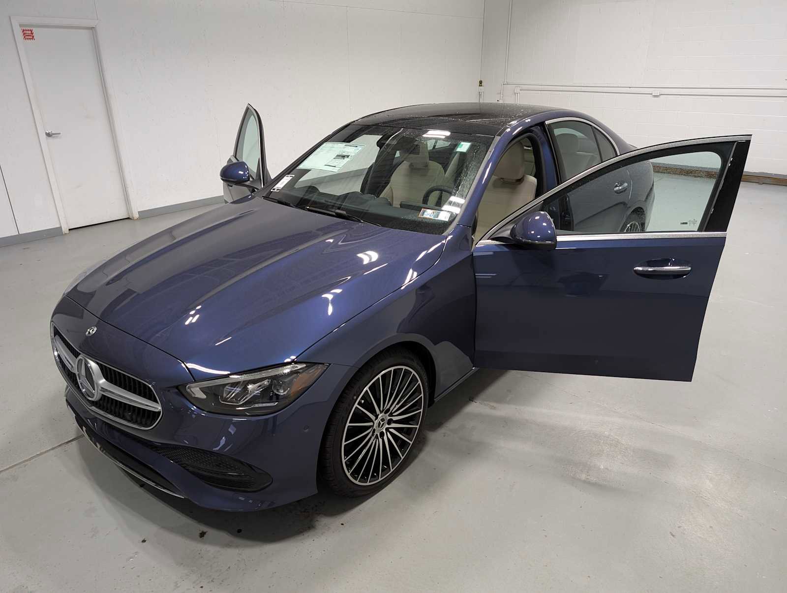 New 2026 Mercedes-Benz C 300 4MATIC Sedan image 14