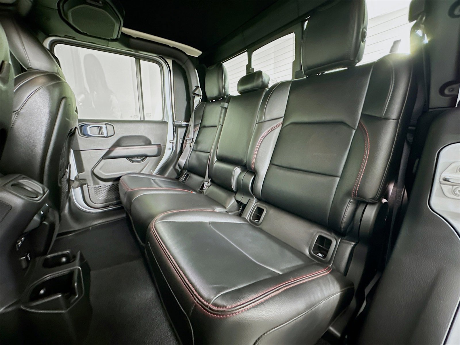 Used 2022 Jeep Gladiator Rubicon w/ LED Lighting Group image 23