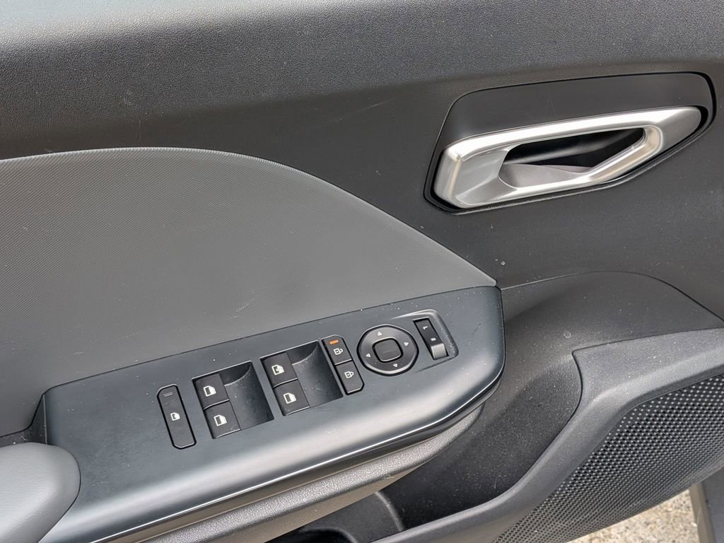 Certified 2025 Kia K4 LXS image 11