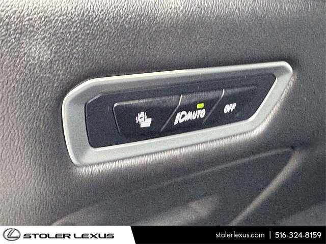 Used 2024 BMW X7 xDrive40i w/ Executive Package image 29