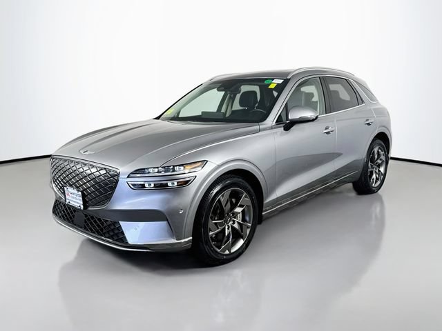 Used 2023 Genesis Electrified GV70 AWD/4WD image 2