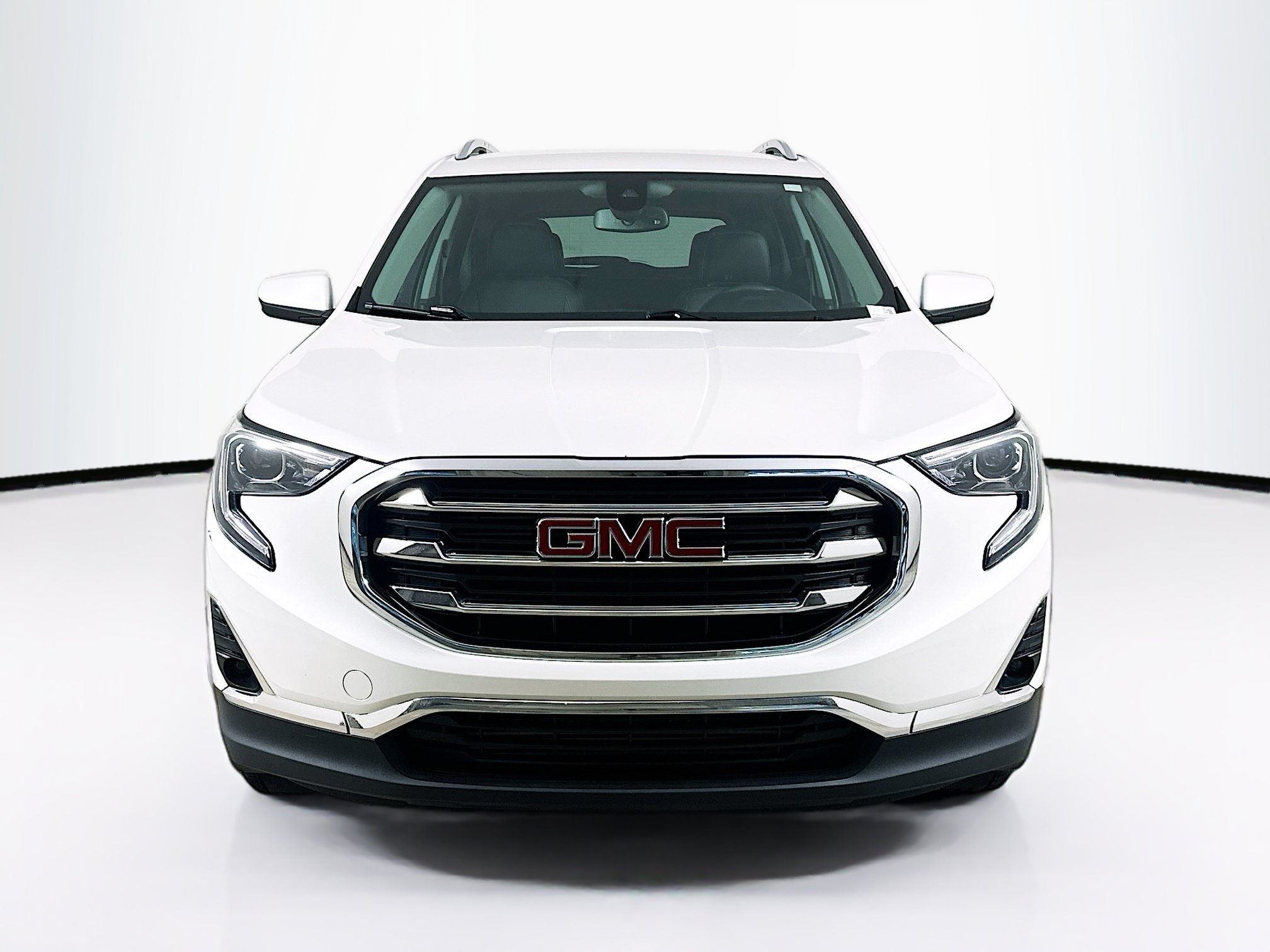 Used 2021 GMC Terrain SLT w/ LPO, Floor Liner Package FWD image 2