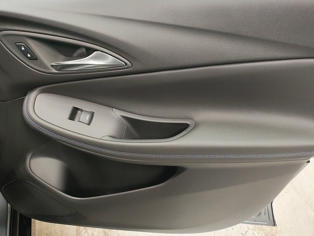 New 2026 Buick Encore GX Sport Touring w/ Advanced Technology Package image 9