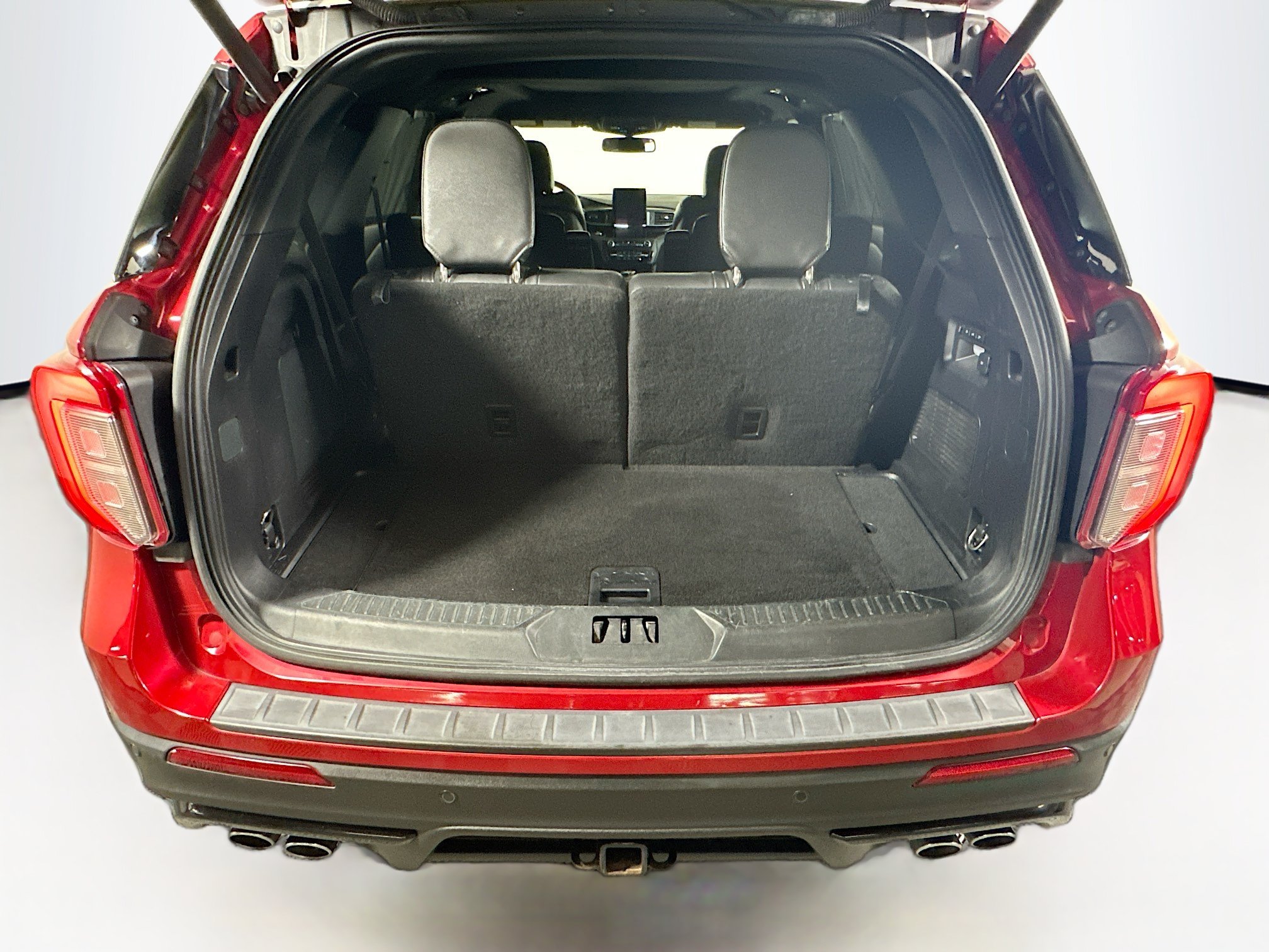 Used 2020 Ford Explorer ST w/ ST Street Pack AWD/4WD image 31