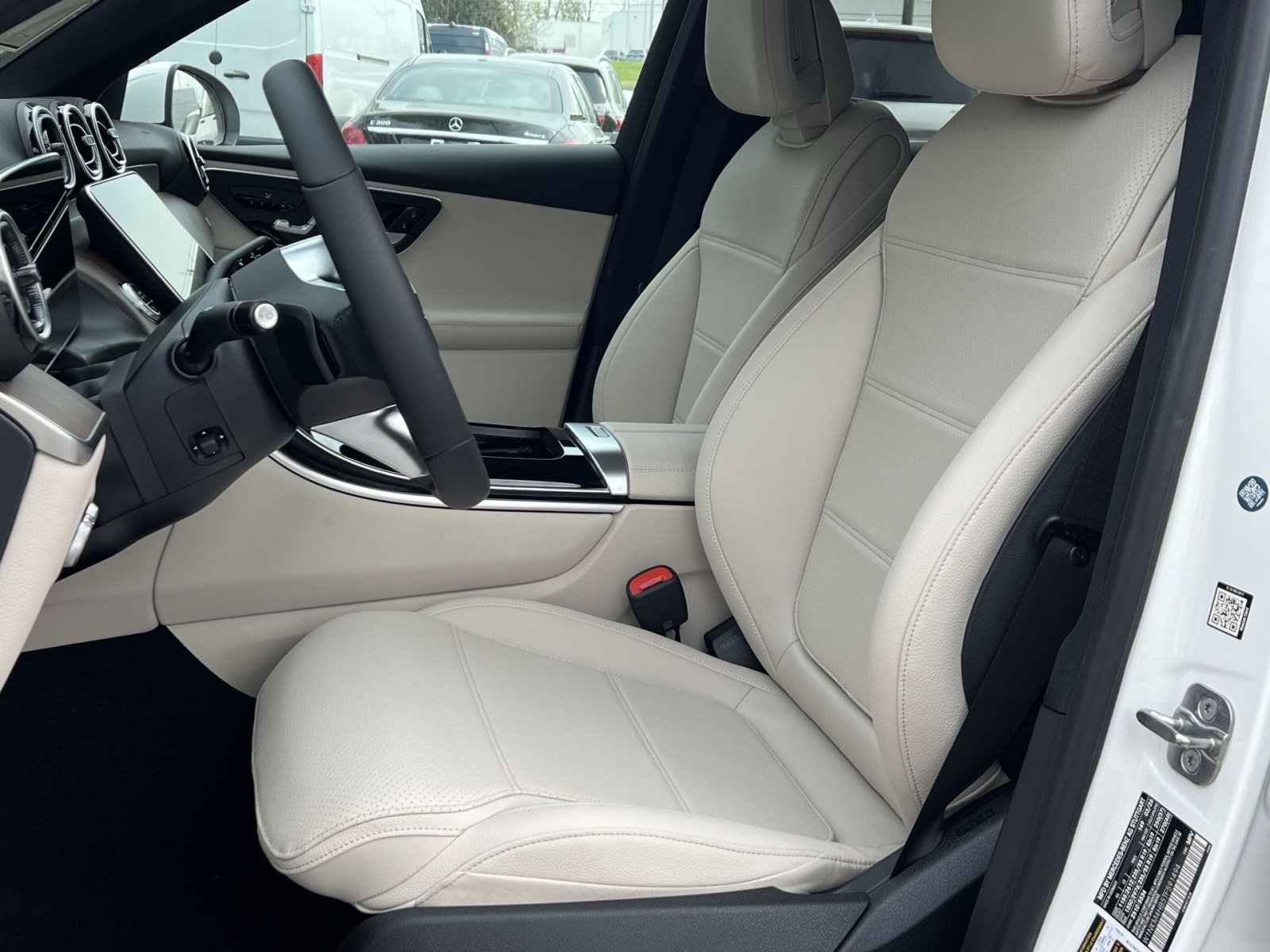 New 2026 Mercedes-Benz GLC 300 4MATIC image 13