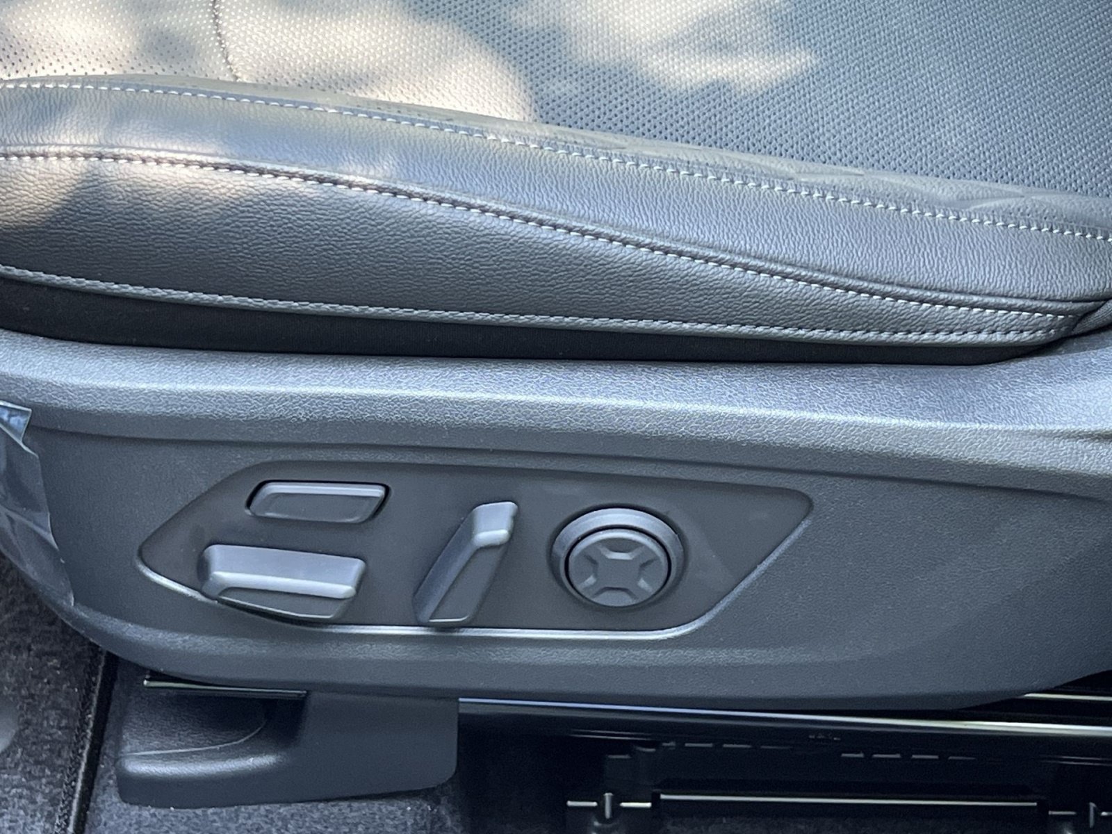 New 2026 Kia Sorento SX Prestige AWD/4WD image 19