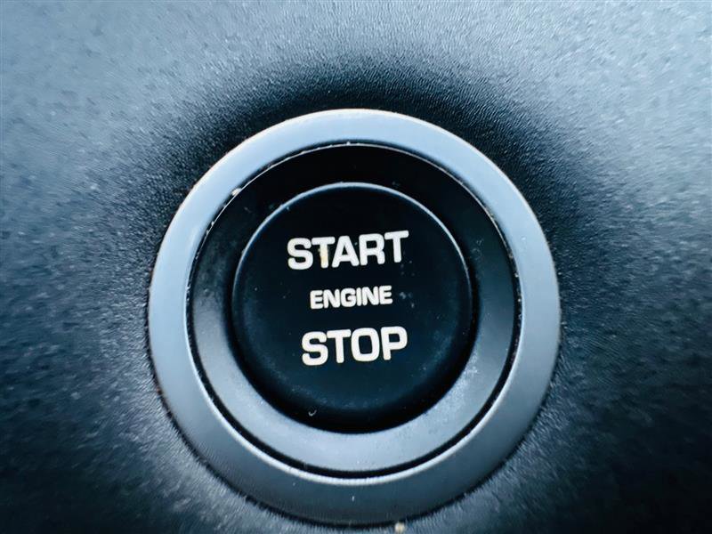 Used 2021 Land Rover Discovery Sport S image 40