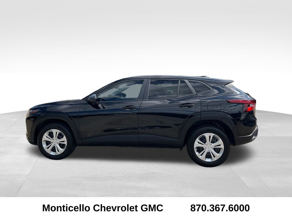 Used 2025 Chevrolet Trax LS FWD image 6