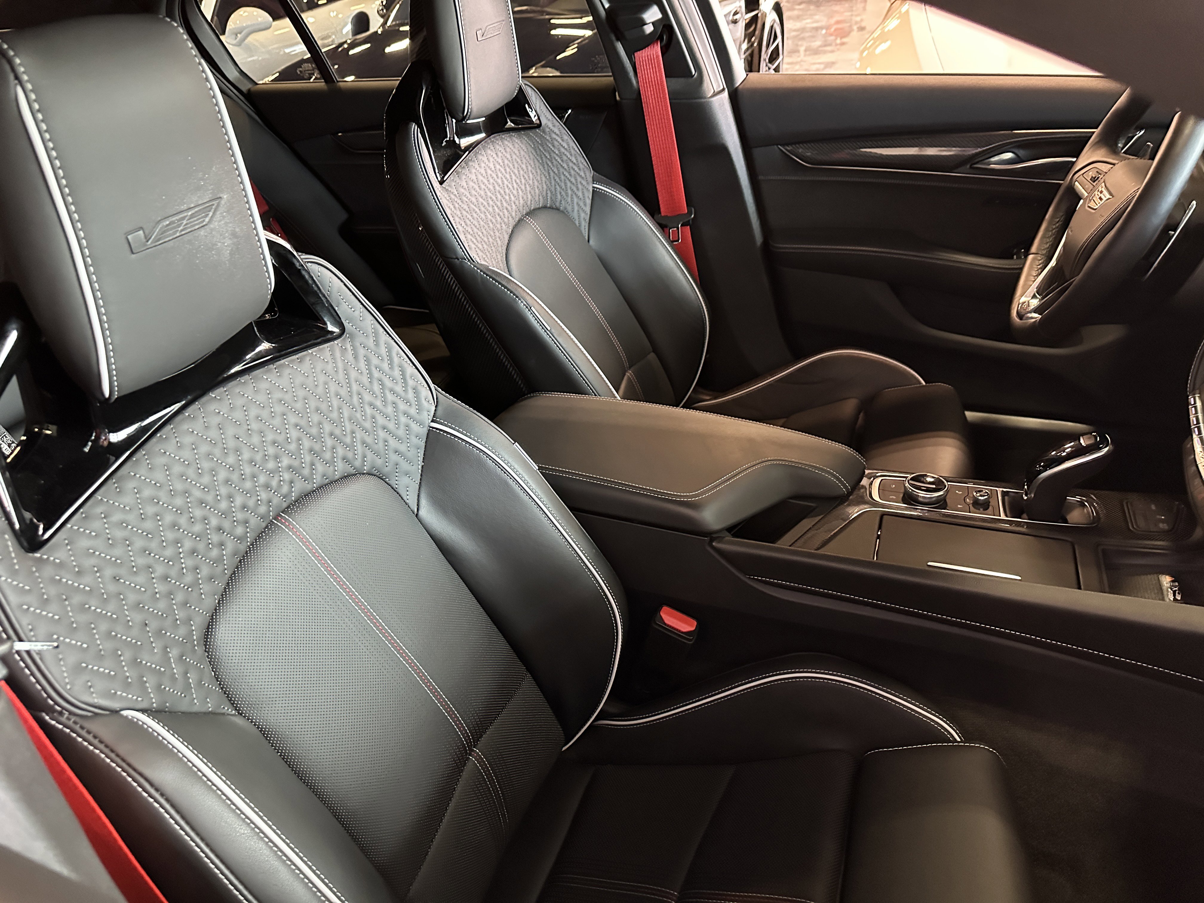 Used 2023 Cadillac CT5 V Blackwing w/ Carbon Fiber Package 2 image 3