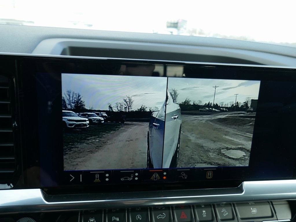 New 2026 Chevrolet Silverado 1500 LTZ w/ LTZ Premium Package image 25