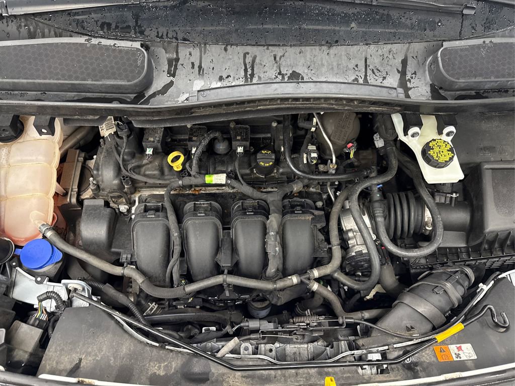 Used 2019 Ford Transit Connect XLT image 13