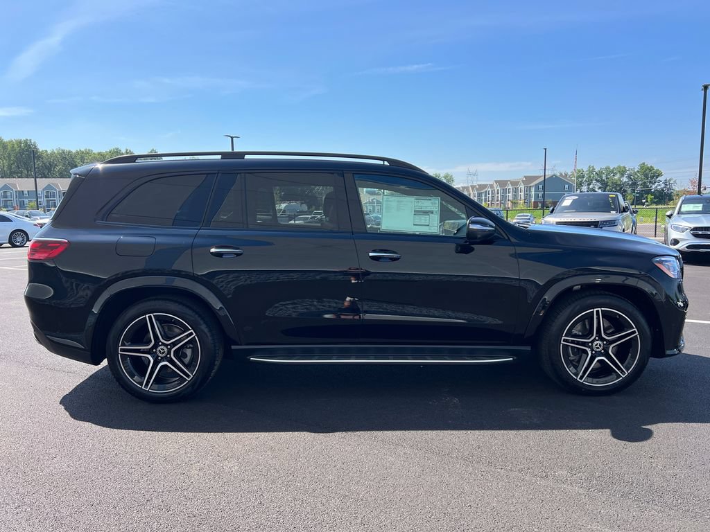 New 2026 Mercedes-Benz GLS 450 4MATIC image 9