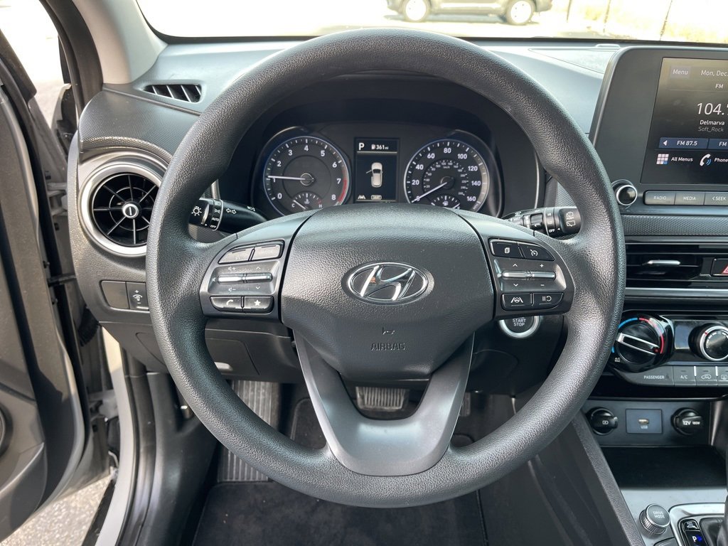 Used 2023 Hyundai Kona SEL w/ Cargo Package image 15