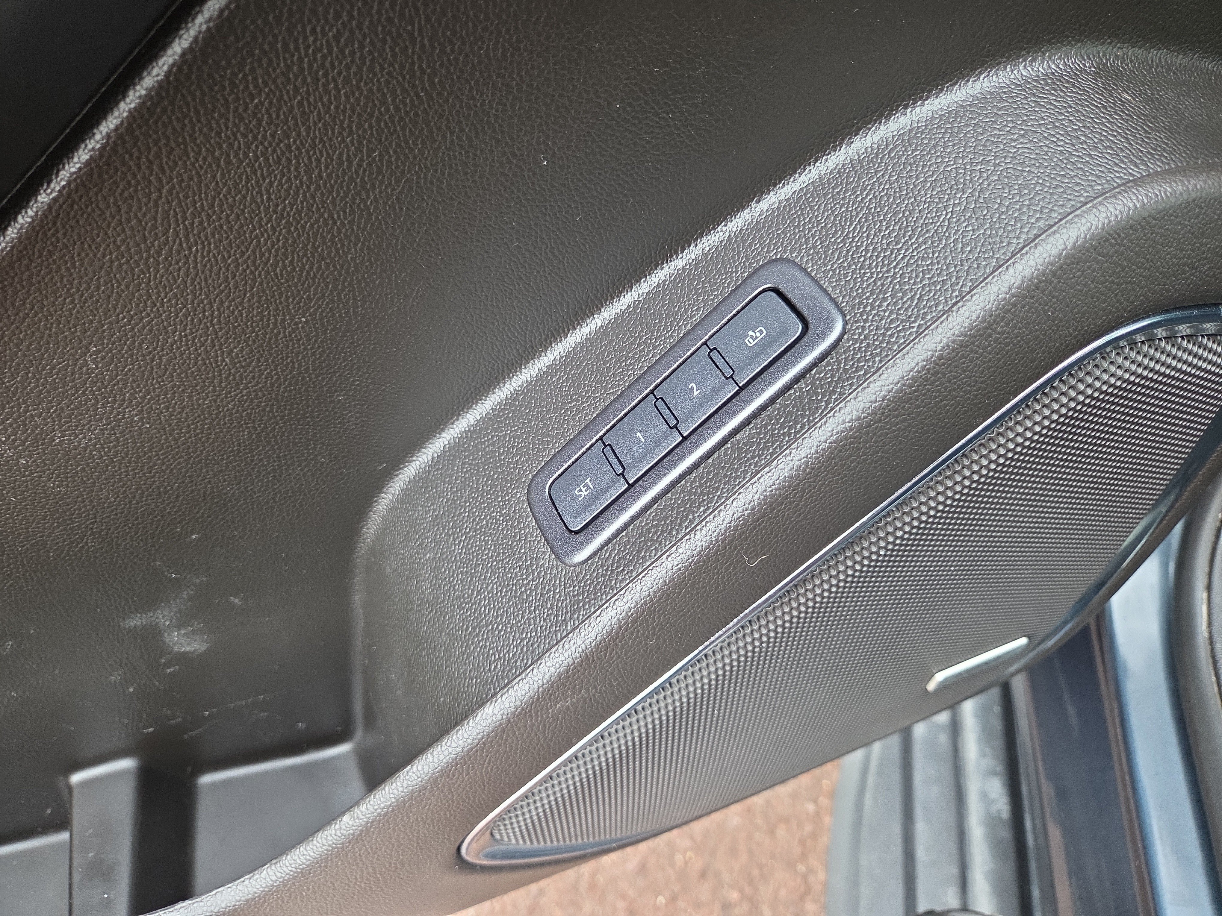 Used 2019 Chevrolet Suburban LT AWD/4WD image 31