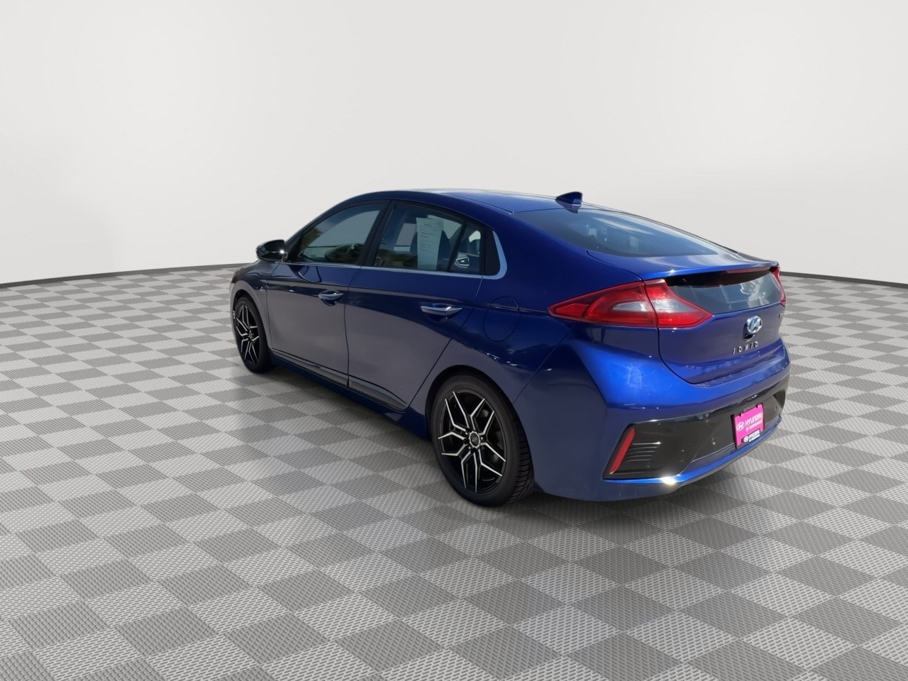 Used 2019 Hyundai Ioniq Limited w/ Ultimate Package 02 FWD image 6