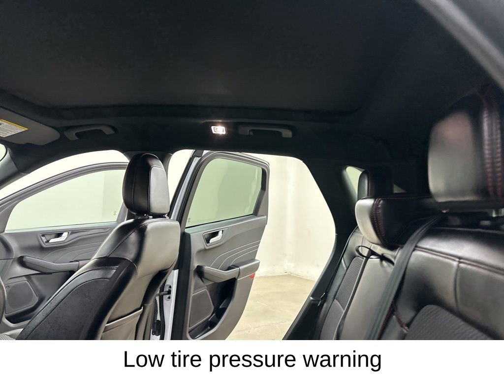 Used 2023 Ford Escape ST-Line w/ Tech Pack #1 image 30