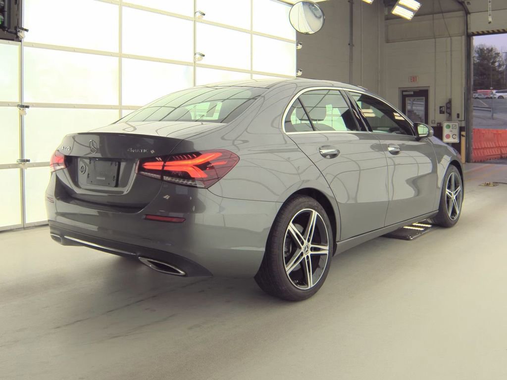 Used 2022 Mercedes-Benz A 220 4MATIC image 6