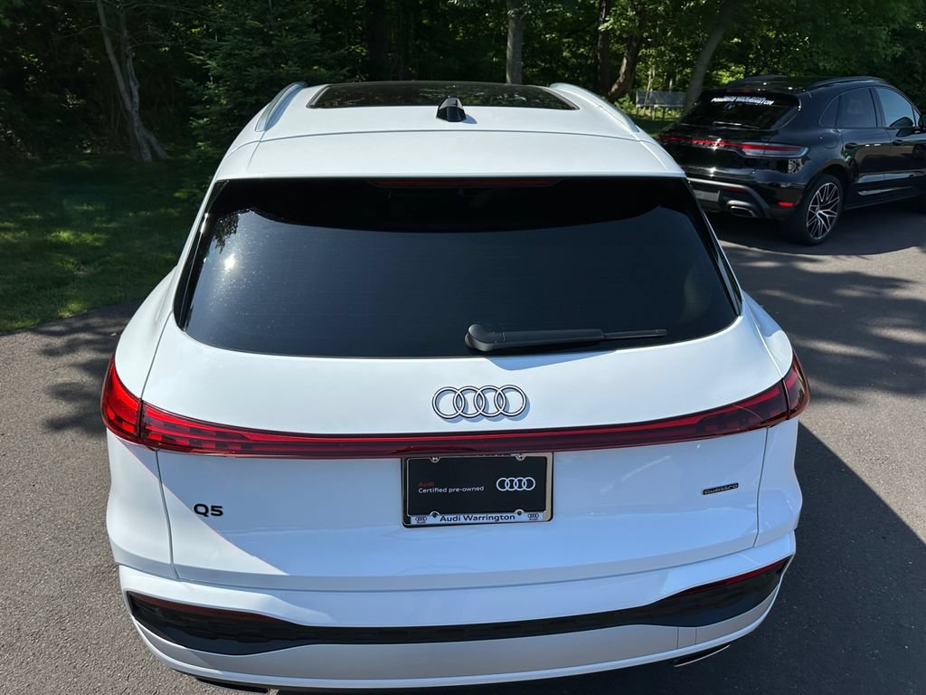 Used 2025 Audi Q5 Premium w/ Convenience Package AWD/4WD image 17