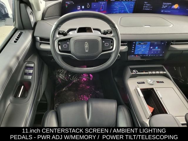 Used 2025 Lincoln Navigator Reserve image 26