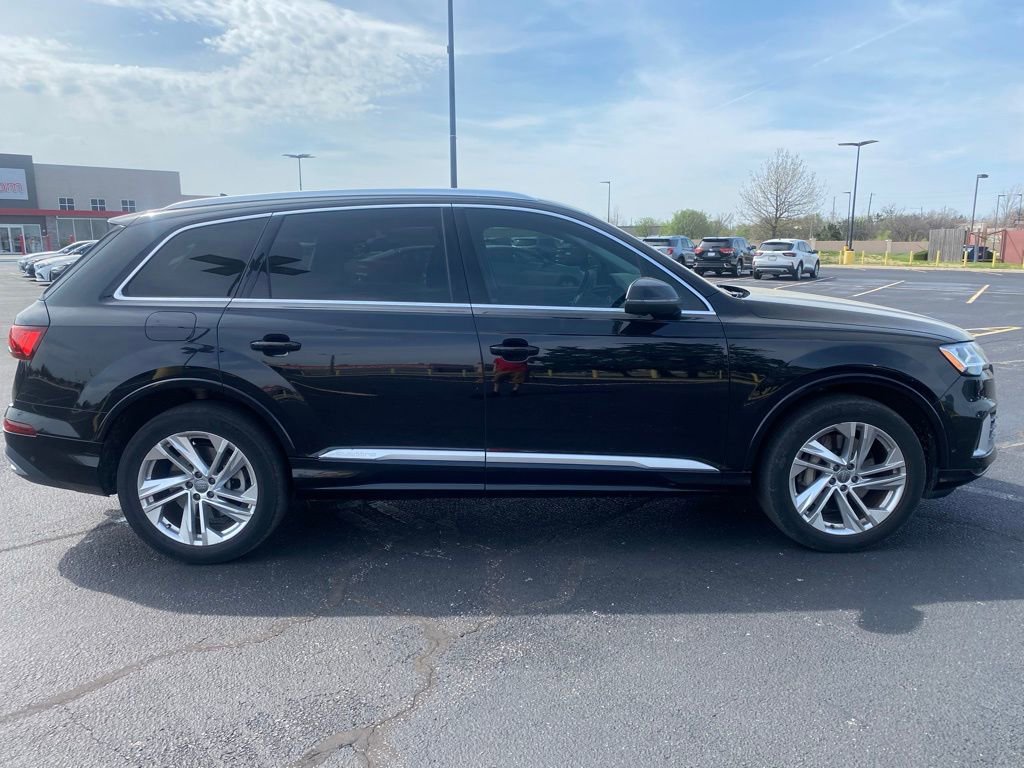 Used 2020 Audi Q7 3.0T Premium Plus w/ Premium Plus Package image 8