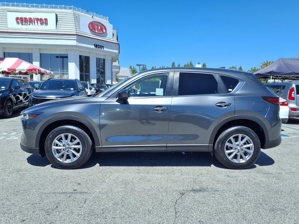 Used 2023 MAZDA CX-5 AWD 2.5 S w/ Preferred Package image 2