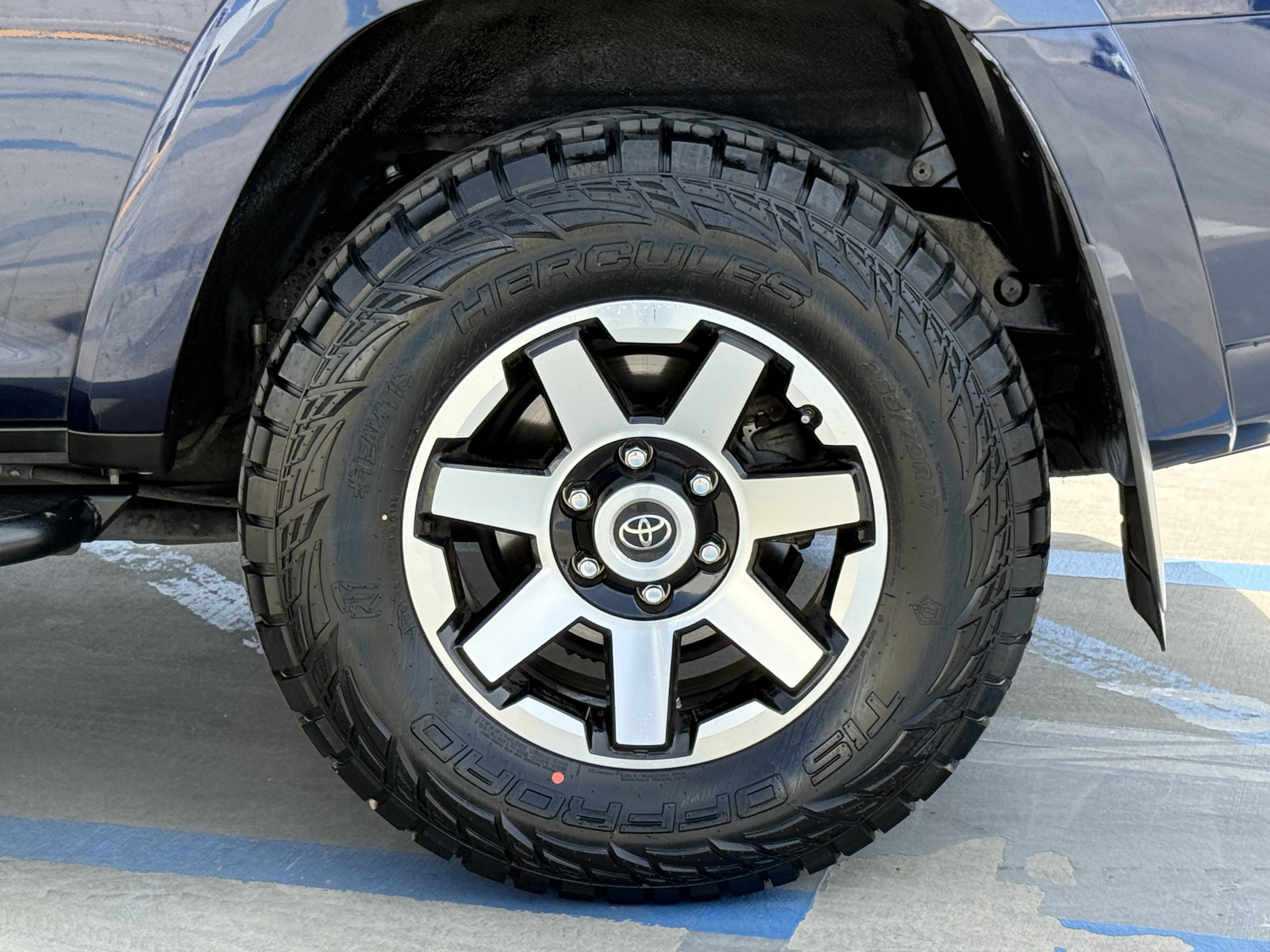 Used 2017 Toyota 4Runner TRD Off-Road Premium image 14