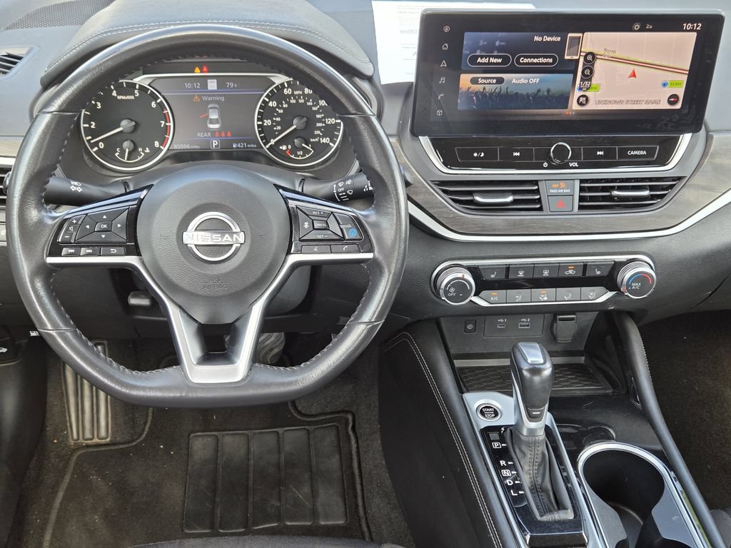 Used 2024 Nissan Altima 2.5 SV w/ SV Premium Package FWD image 10
