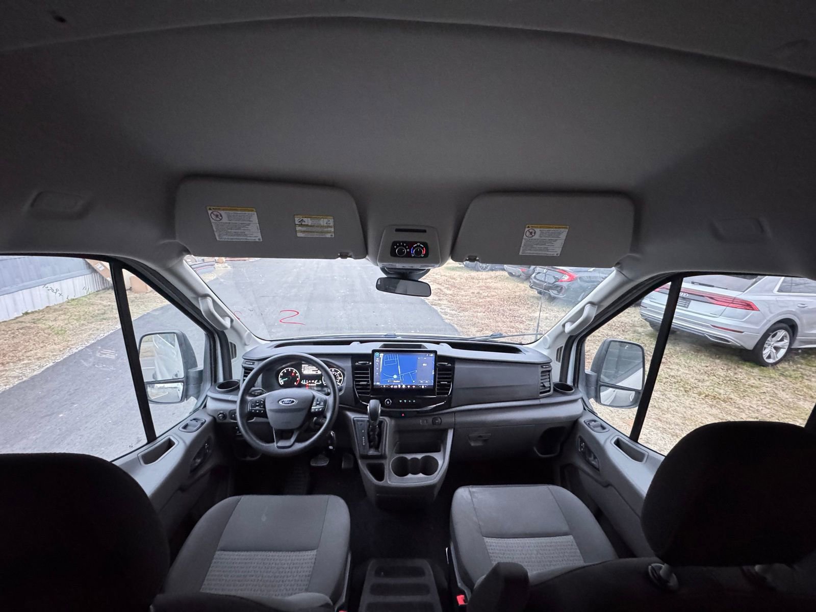 Used 2024 Ford Transit 350 XLT image 19