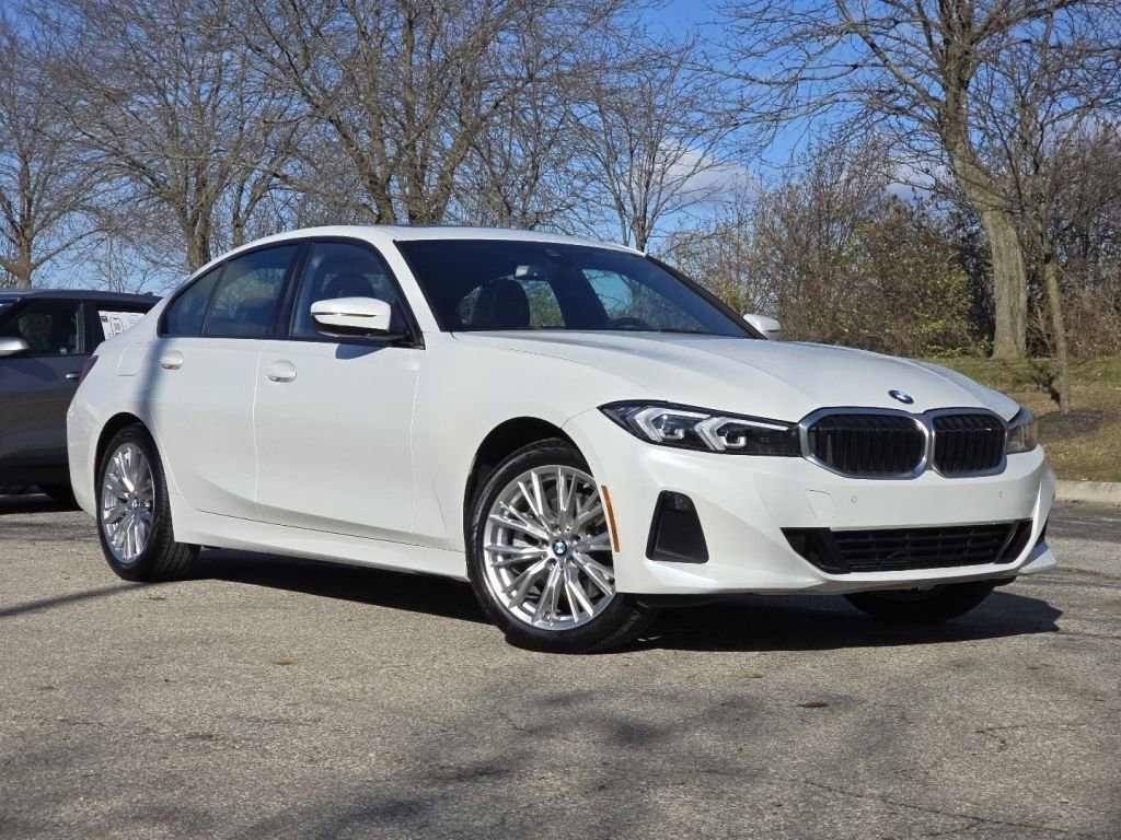 Used 2023 BMW 330i xDrive Sedan w/ Premium Package image 2