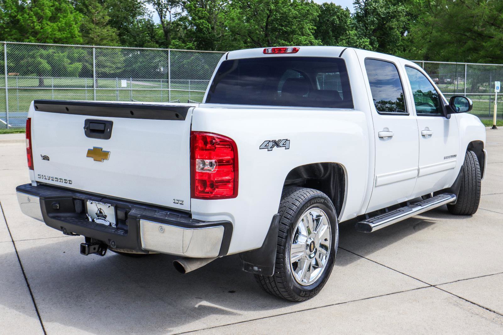 Used 2013 Chevrolet Silverado 1500 LTZ w/ LTZ Plus Package AWD/4WD image 11