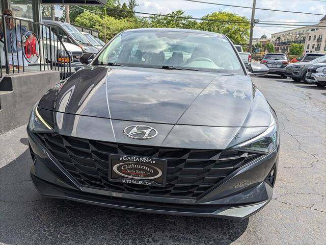 Used 2021 Hyundai Elantra SE FWD image 7