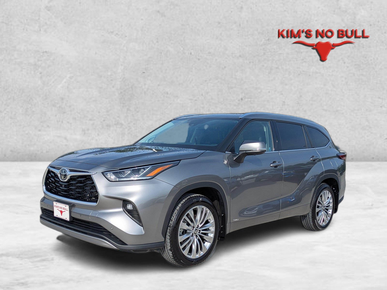 Certified 2026 Toyota Highlander Platinum AWD/4WD image 1