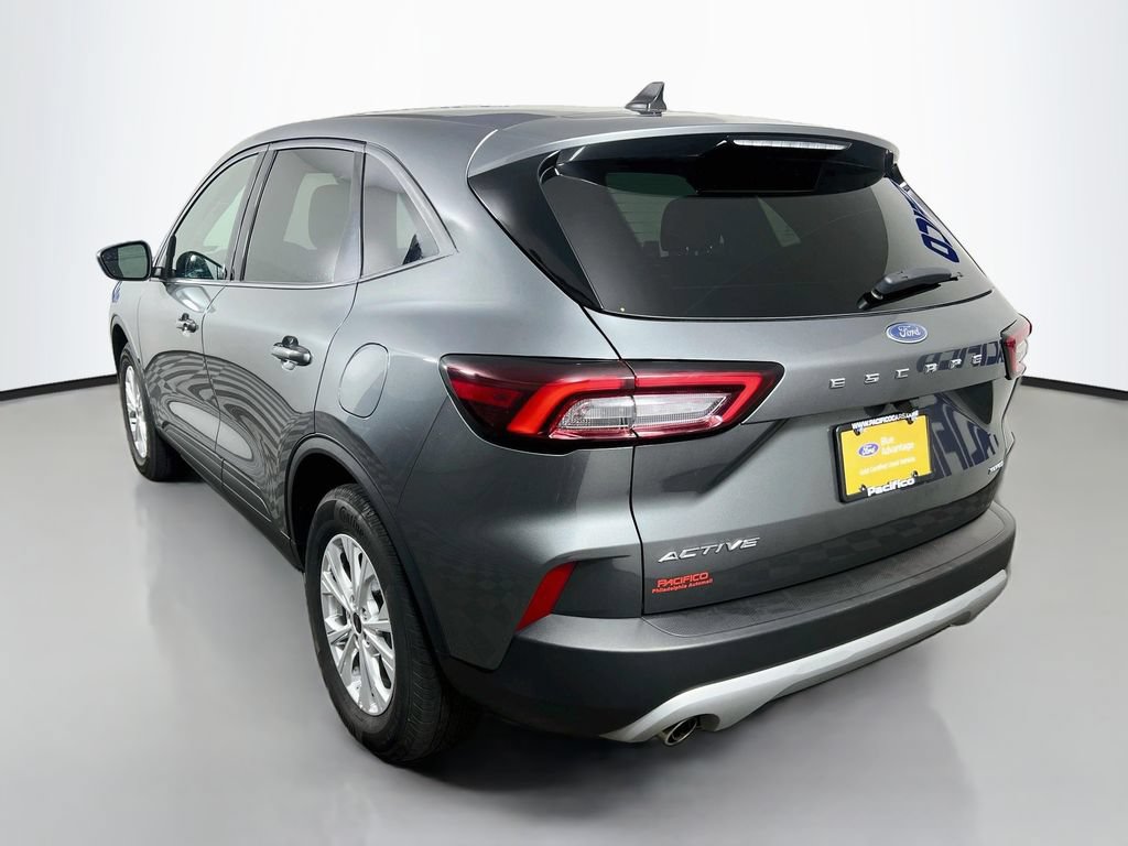 Certified 2025 Ford Escape Active AWD/4WD image 5