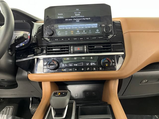 Used 2025 Nissan Pathfinder Platinum w/ Cargo Package FWD image 26
