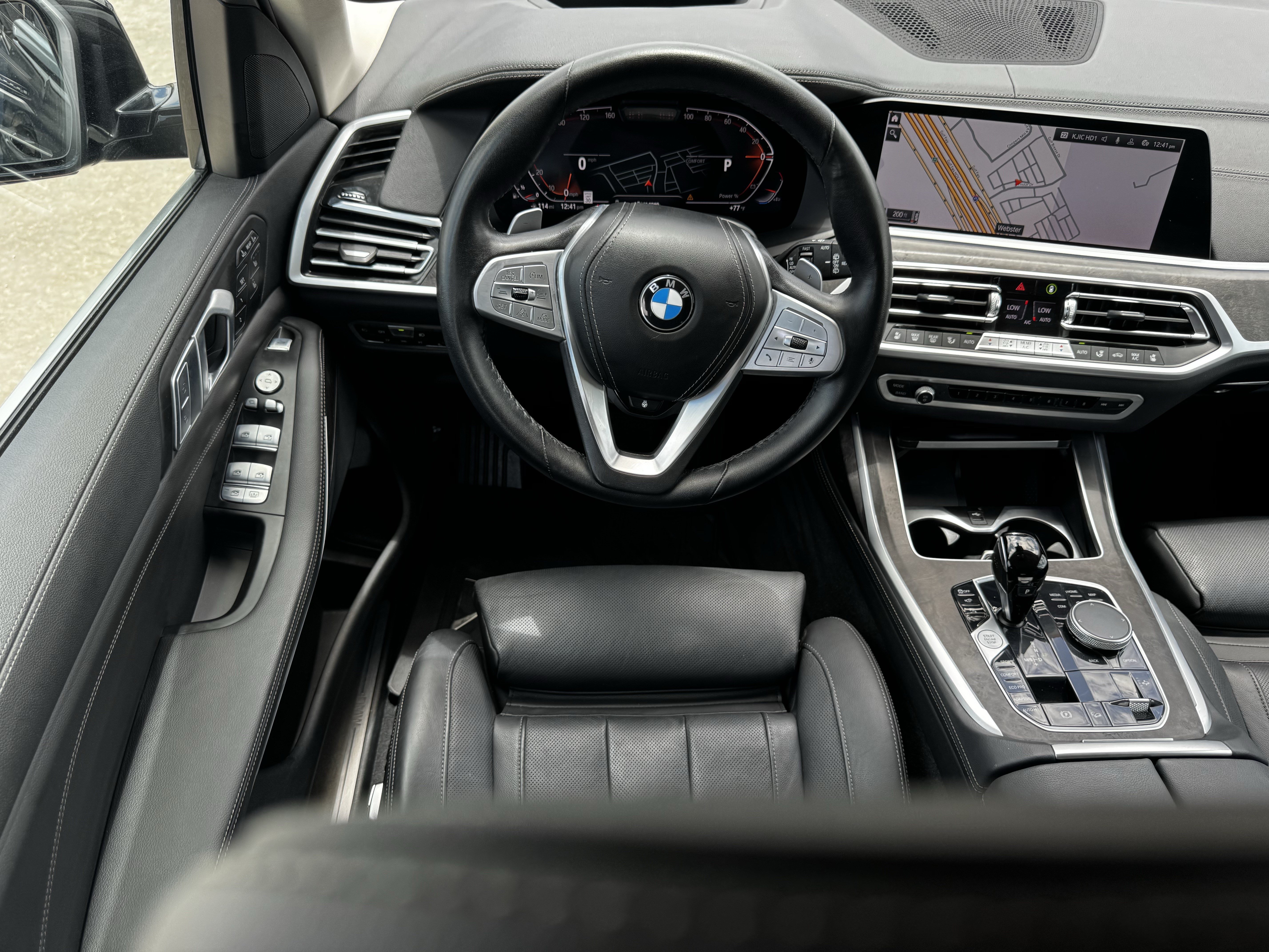 Used 2022 BMW X7 xDrive40i w/ Premium Package AWD/4WD image 14