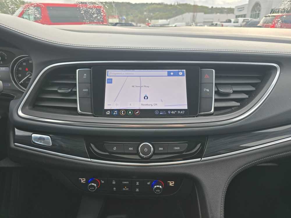 Used 2020 Buick Enclave Essence w/ Sound and Sites Package image 12