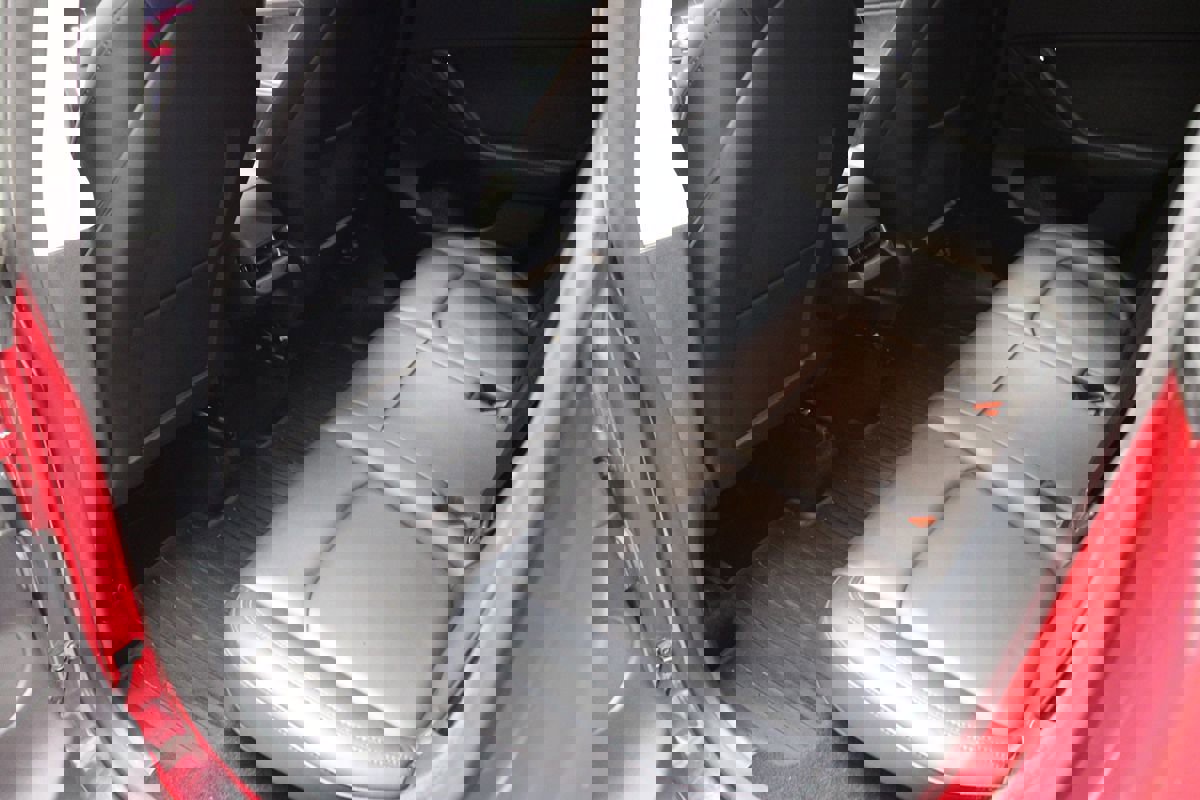 Used 2023 Tesla Model Y Performance image 22