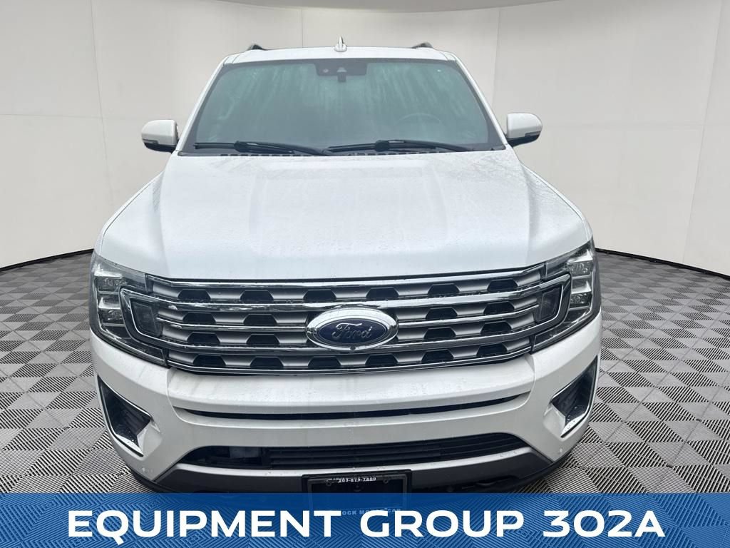 Used 2019 Ford Expedition Limited w/ Equipment Group 302A AWD/4WD image 4