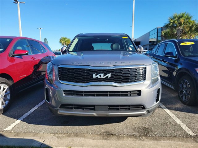 Certified 2022 Kia Telluride EX w/ EX Premium Package image 3