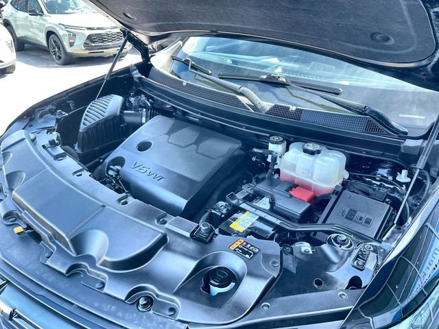 Certified 2023 Chevrolet Traverse LT w/ Midnight/Sport Edition AWD/4WD image 29