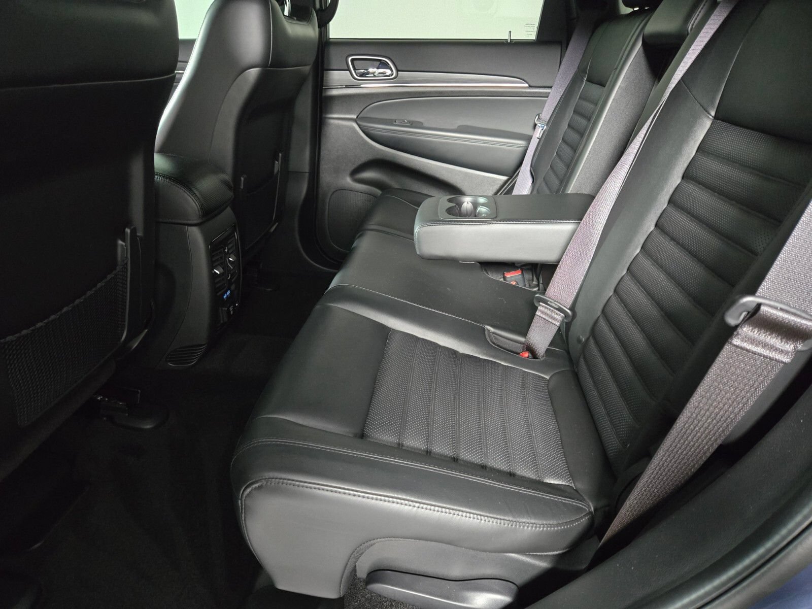 Used 2021 Jeep Grand Cherokee Limited X AWD/4WD image 12