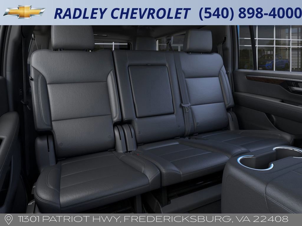New 2026 Chevrolet Suburban Z71 image 17