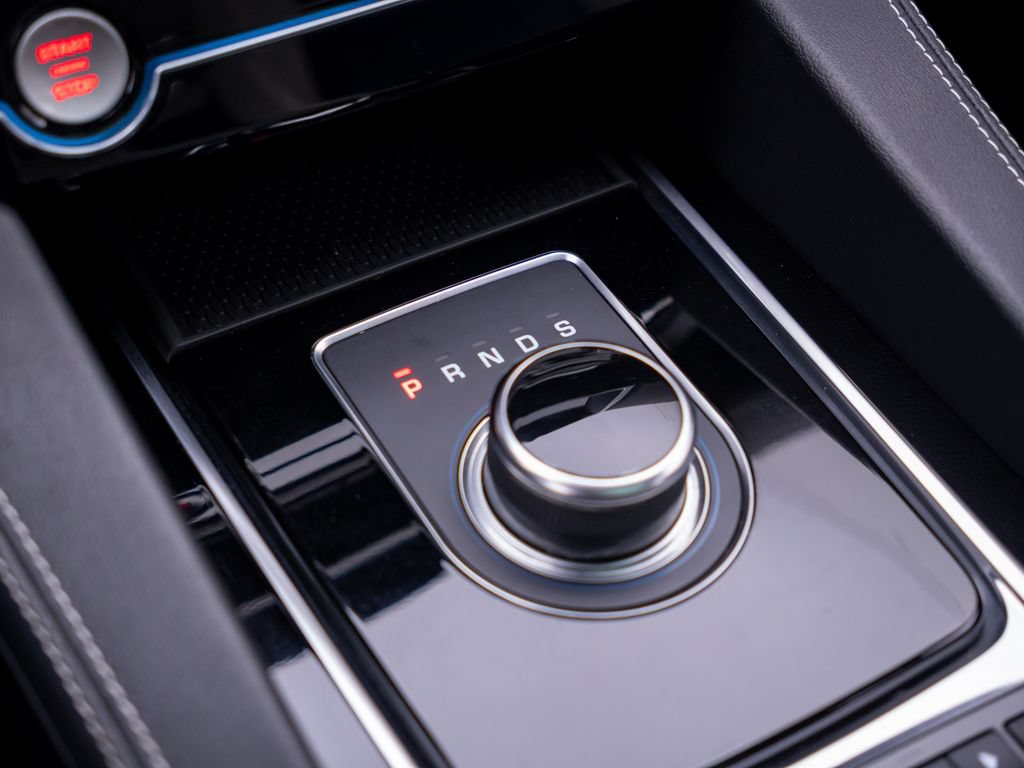 Used 2020 Jaguar F-PACE R-Sport AWD/4WD image 27
